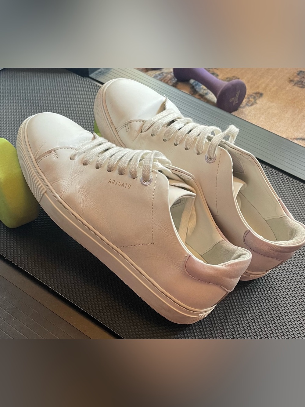 Axel Arigato Clean 90 Leather Sneakers